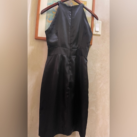 London Times Sateen Dress. - Picture 4 of 4